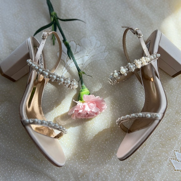 Badgley Mischka Natasha Block Heels - Picture 9 of 11